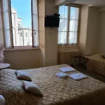 Restaurant Notre Dame Hotel 2*