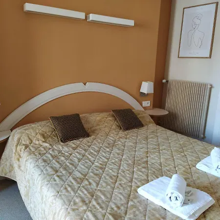 Hotel Notre Dame Orcival