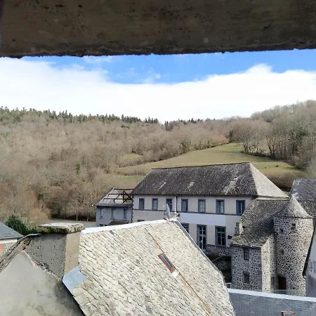 Notre Dame Hotel Orcival