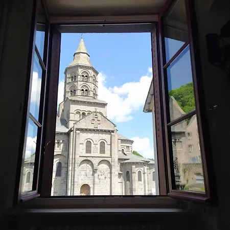 Restaurant Notre Dame Hotel Orcival