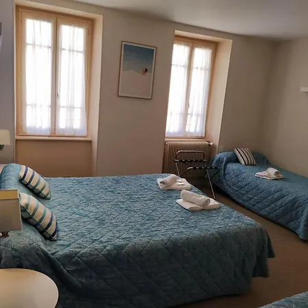 Restaurant Notre Dame 2* オルシヴァル