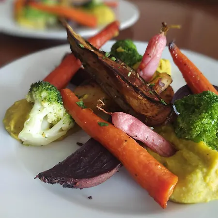 Restaurant Notre Dame ホテル オルシヴァル