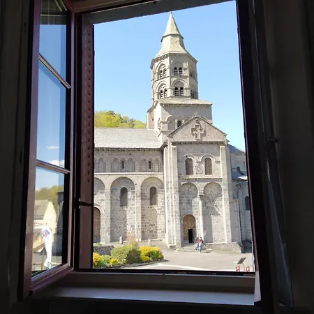 فندق Restaurant Notre Dame 2*