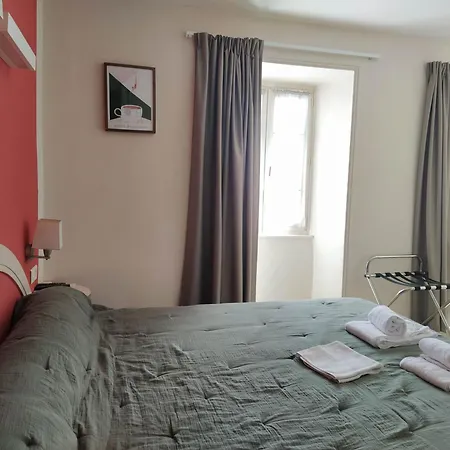 ホテル Restaurant Notre Dame 2*