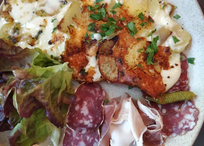 Notre Dame Hotel Orcival