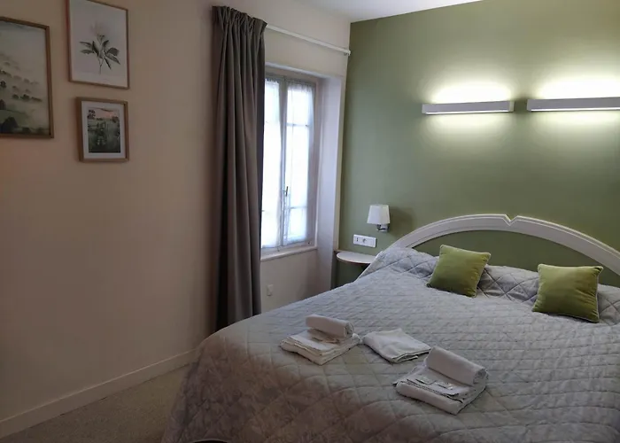 Restaurant Notre Dame Hotel 2*